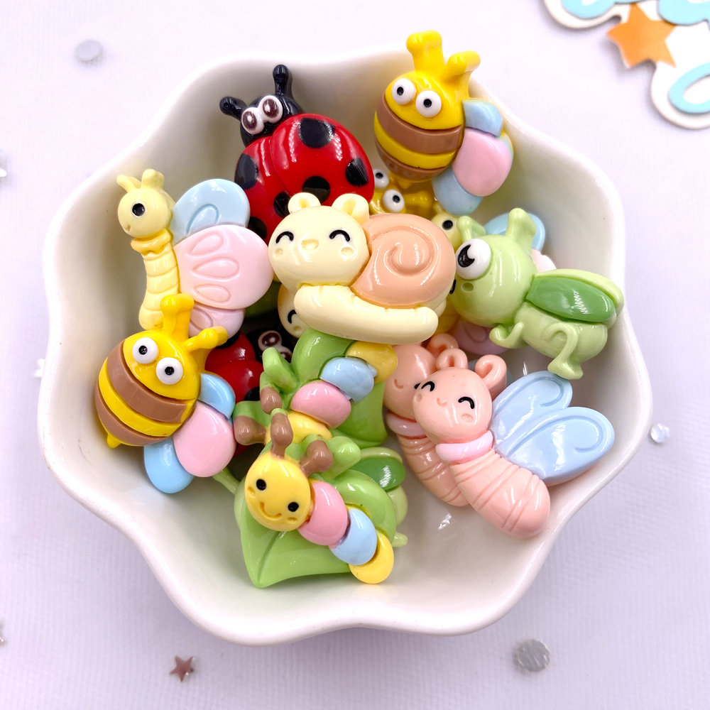 Resin Crafts - 14pcs Colorful Resin Cartoon Caterpillar Bee